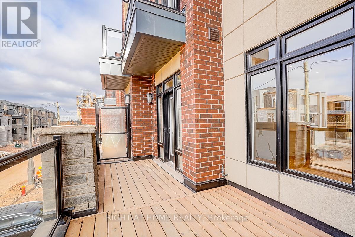 3295 Taha Gardens W, Oakville, Ontario  L6M 5R9 - Photo 18 - W12671442