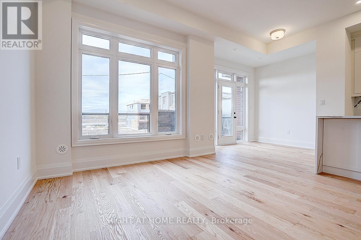 3295 Taha Gardens W, Oakville, Ontario  L6M 5R9 - Photo 7 - W12671442