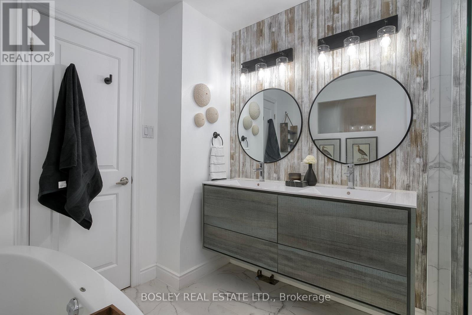 2972 Oslo Crescent, Mississauga, Ontario  L5N 1Z9 - Photo 12 - W12671444