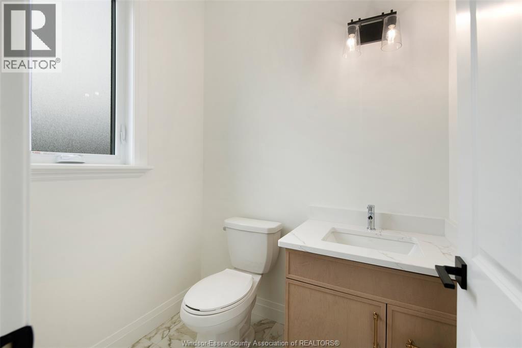 2584 Mayfair, Lasalle, Ontario N9J 2M6 - Photo 24 - 26000410