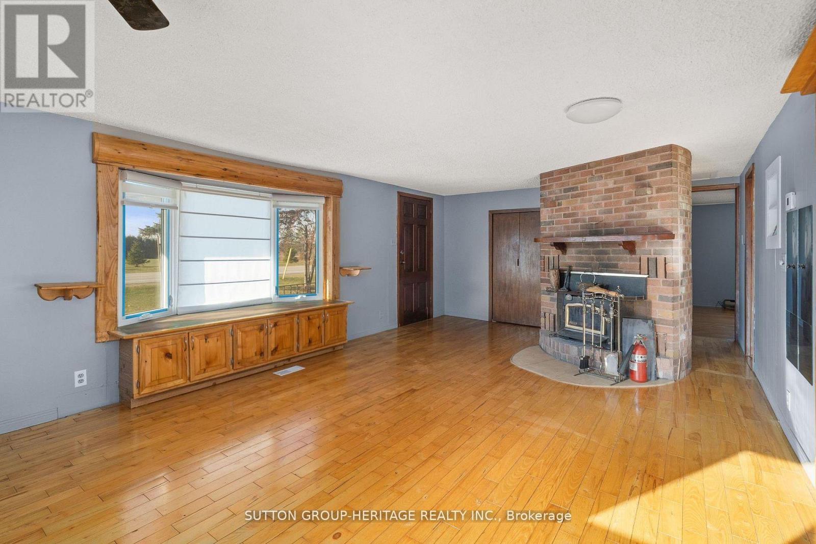 2020 Sturgeon Road, Kawartha Lakes, Ontario  K0M 1L0 - Photo 11 - X12671148