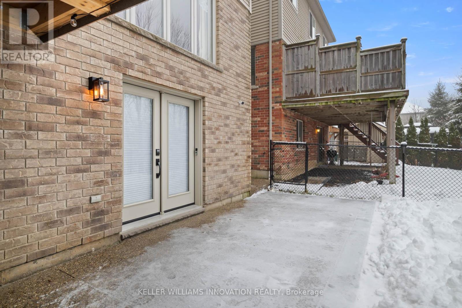 Lower - 695 Robert Ferrie Drive, Waterloo, Ontario  N2R 0B2 - Photo 6 - X12671208
