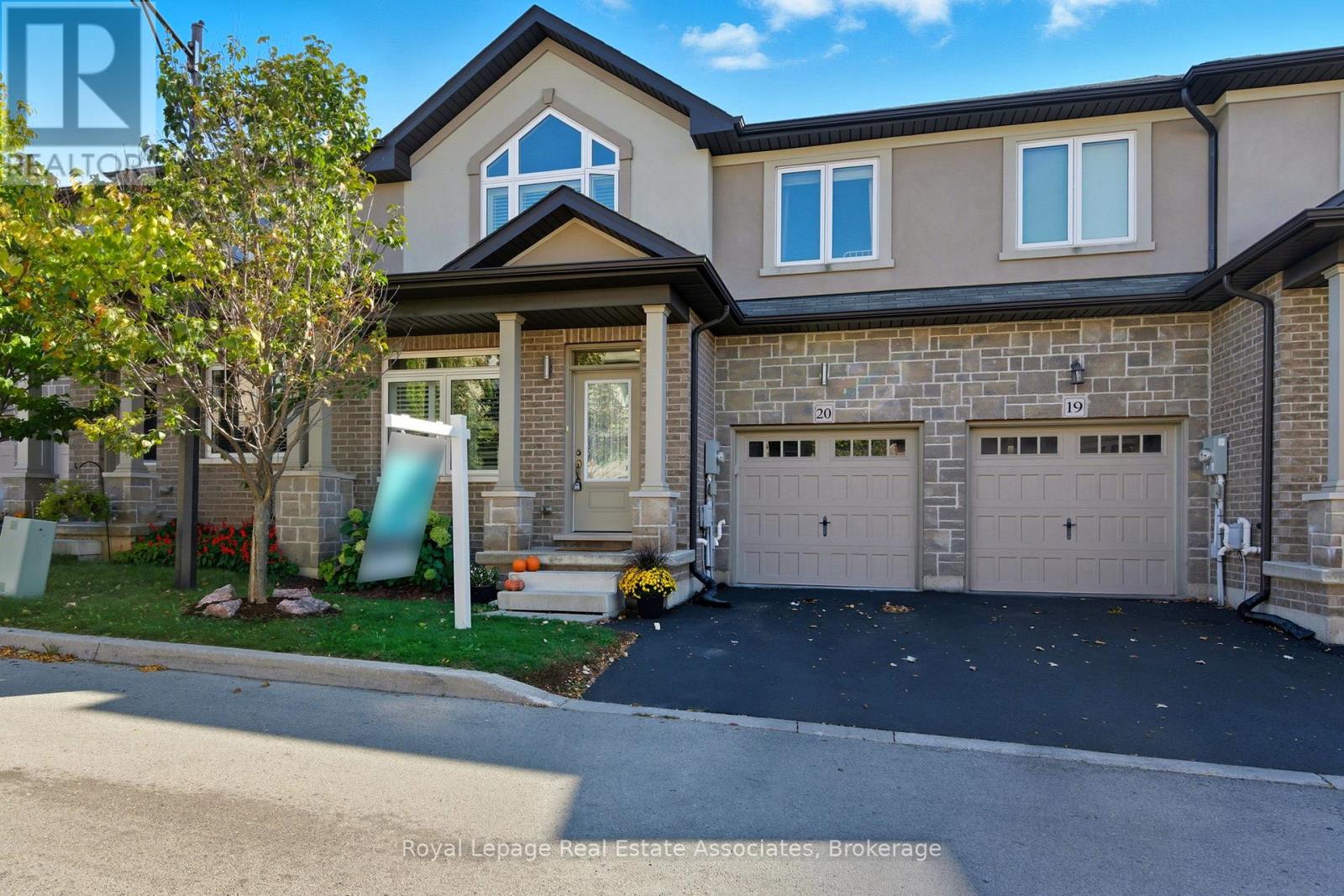 20 - 421 Kitty Murray Lane, Hamilton, Ontario  L9K 0J5 - Photo 2 - X12671236