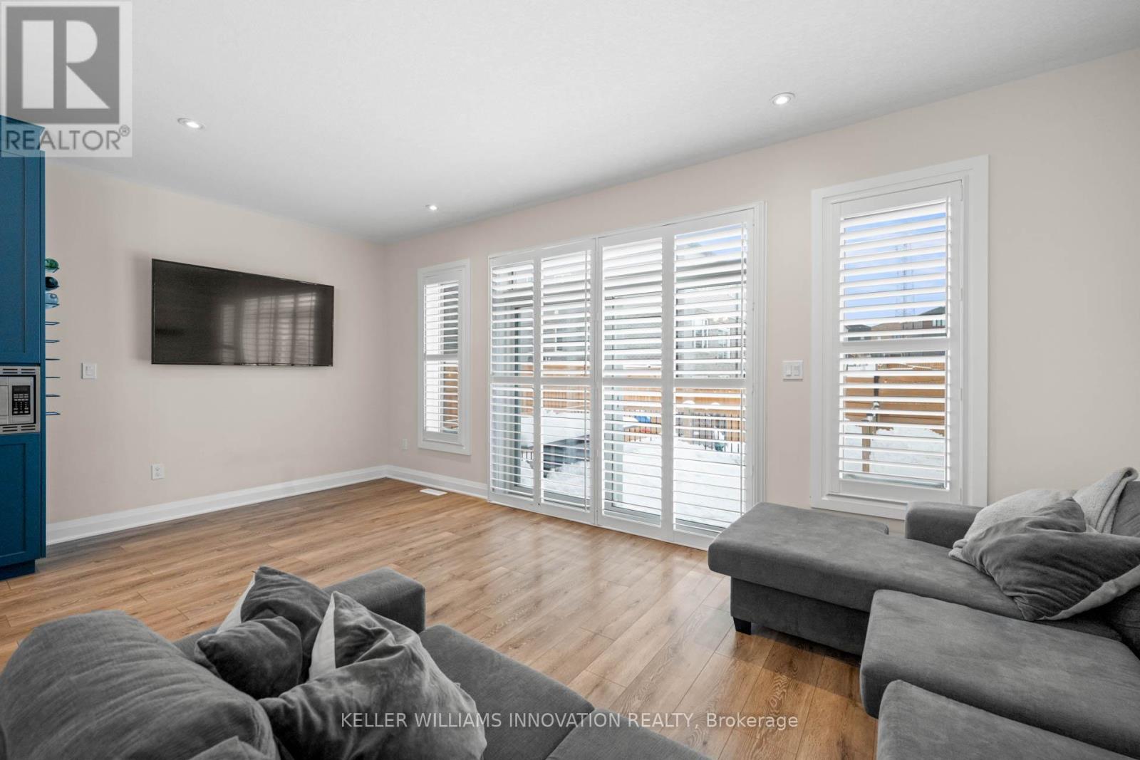 100 Nathalie Street, Waterloo, Ontario  N2E 0J1 - Photo 12 - X12671252