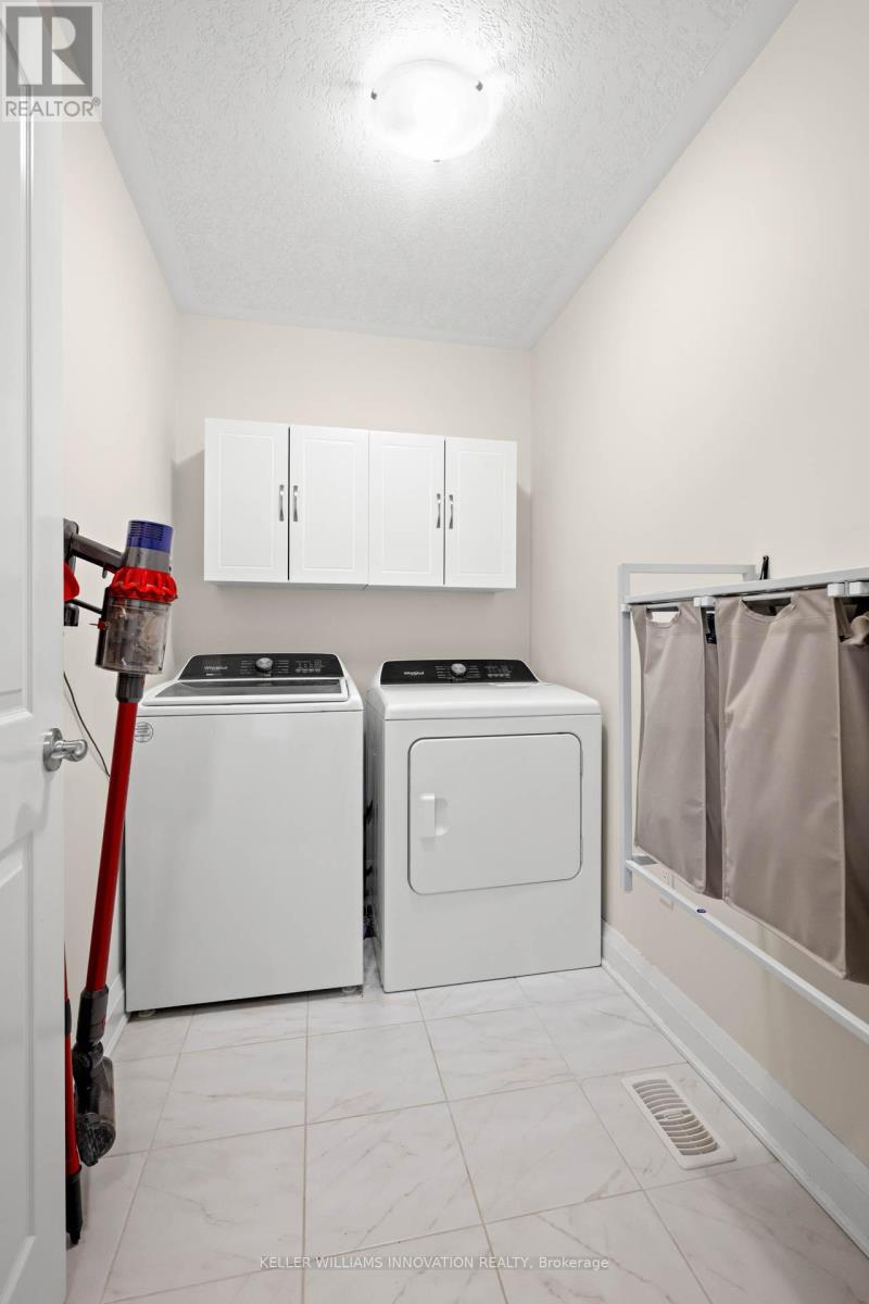 100 Nathalie Street, Waterloo, Ontario  N2E 0J1 - Photo 24 - X12671252