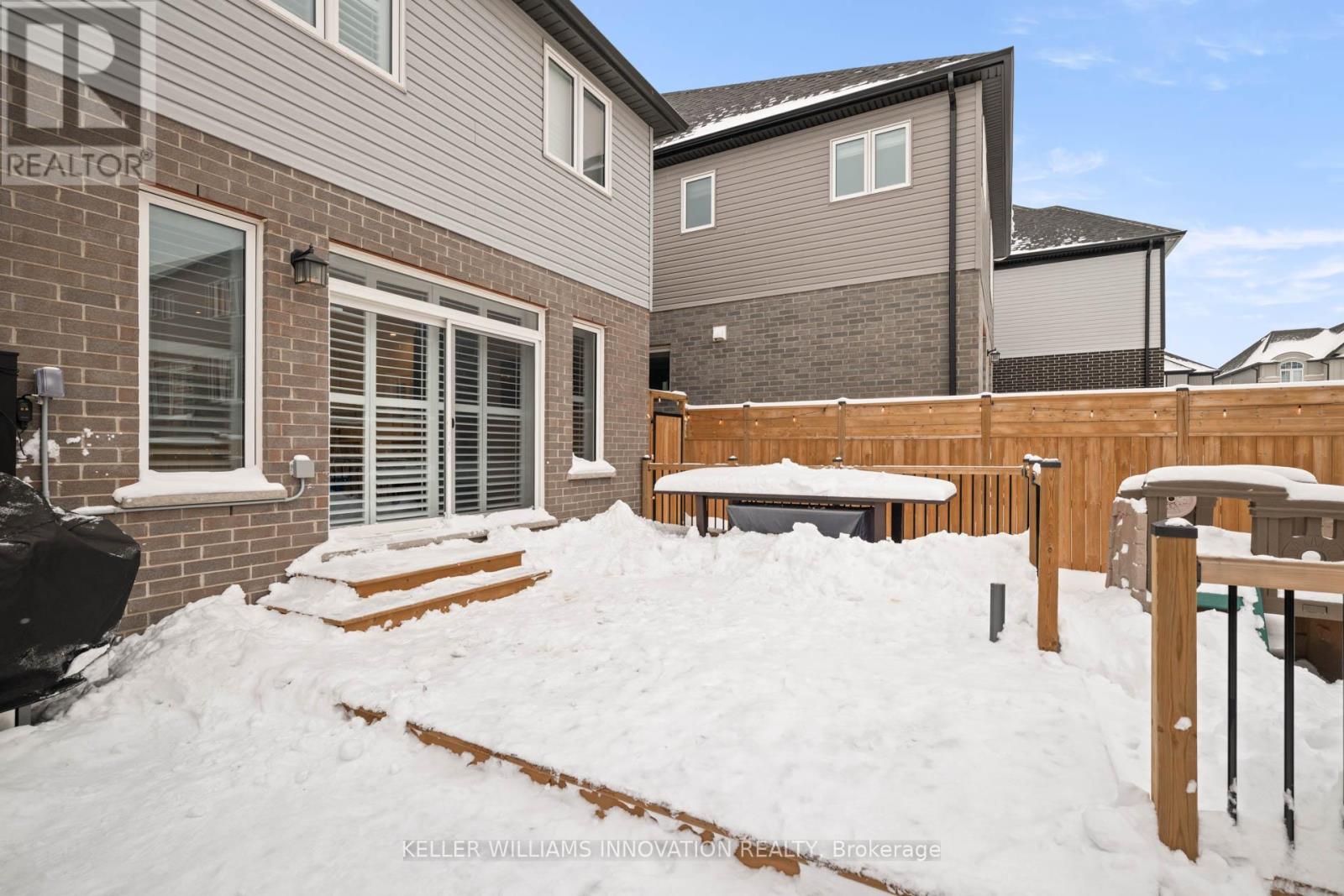 100 Nathalie Street, Waterloo, Ontario  N2E 0J1 - Photo 33 - X12671252