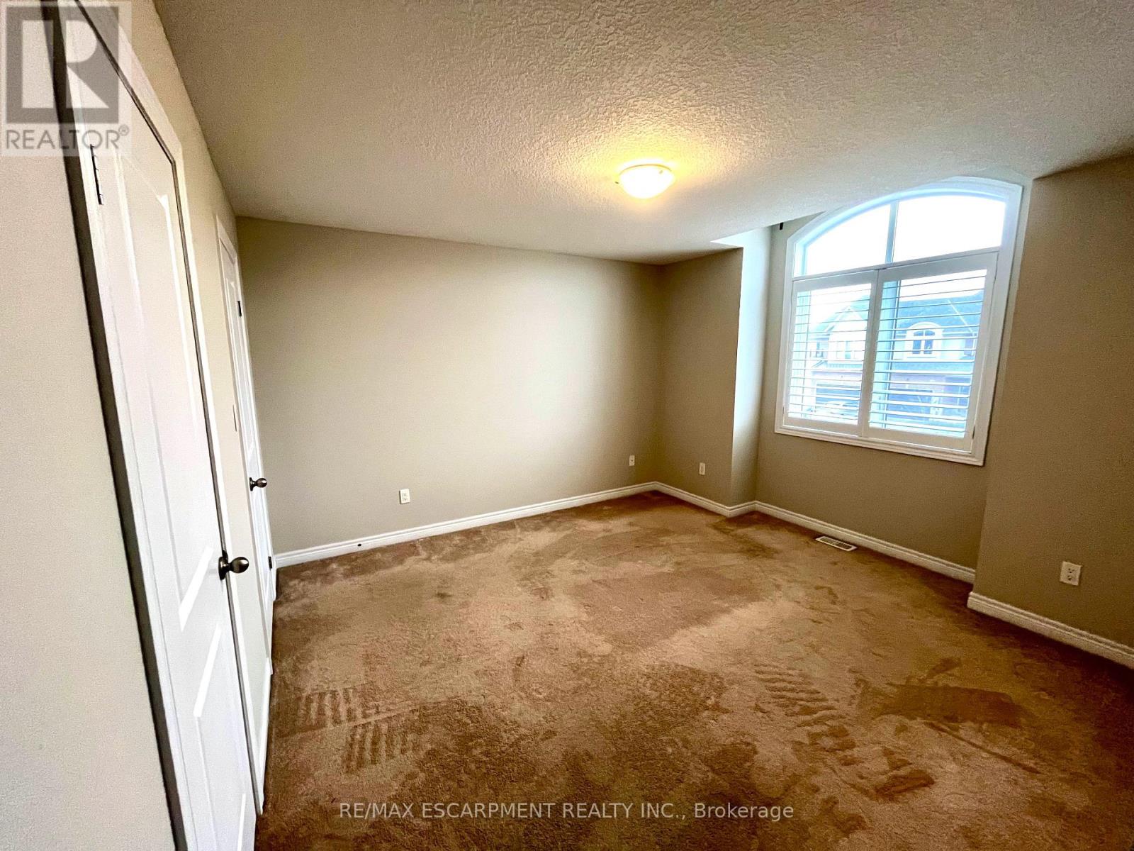 7 Pinot Crescent, Hamilton, Ontario  L8E 5L1 - Photo 13 - X12671286