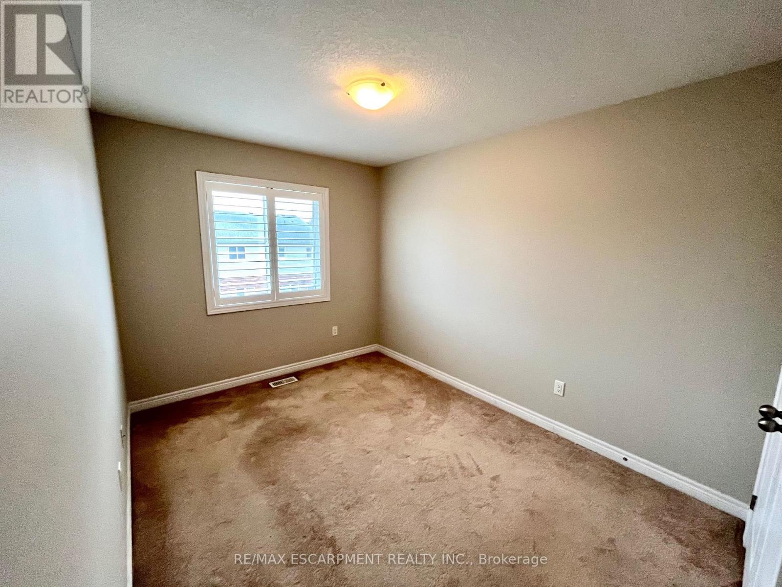 7 Pinot Crescent, Hamilton, Ontario  L8E 5L1 - Photo 17 - X12671286