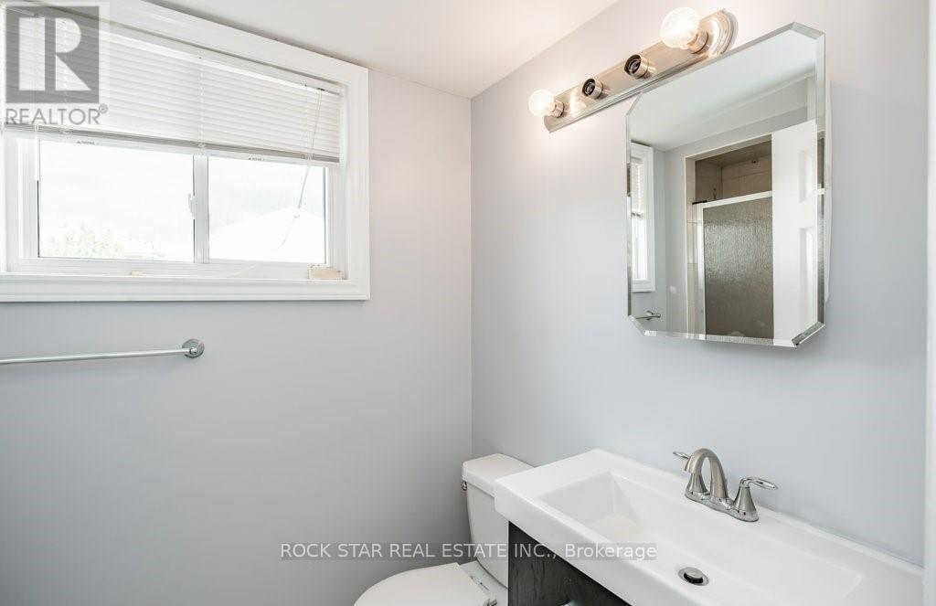 Main Fl - 271 Carson Drive, Hamilton, Ontario  L8T 2X8 - Photo 12 - X12671294