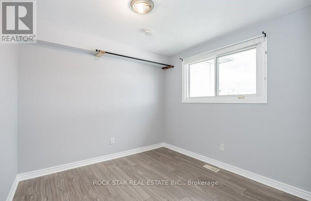 Main Fl - 271 Carson Drive, Hamilton, Ontario  L8T 2X8 - Photo 17 - X12671294