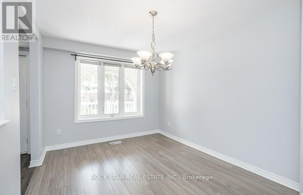Main Fl - 271 Carson Drive, Hamilton, Ontario  L8T 2X8 - Photo 8 - X12671294