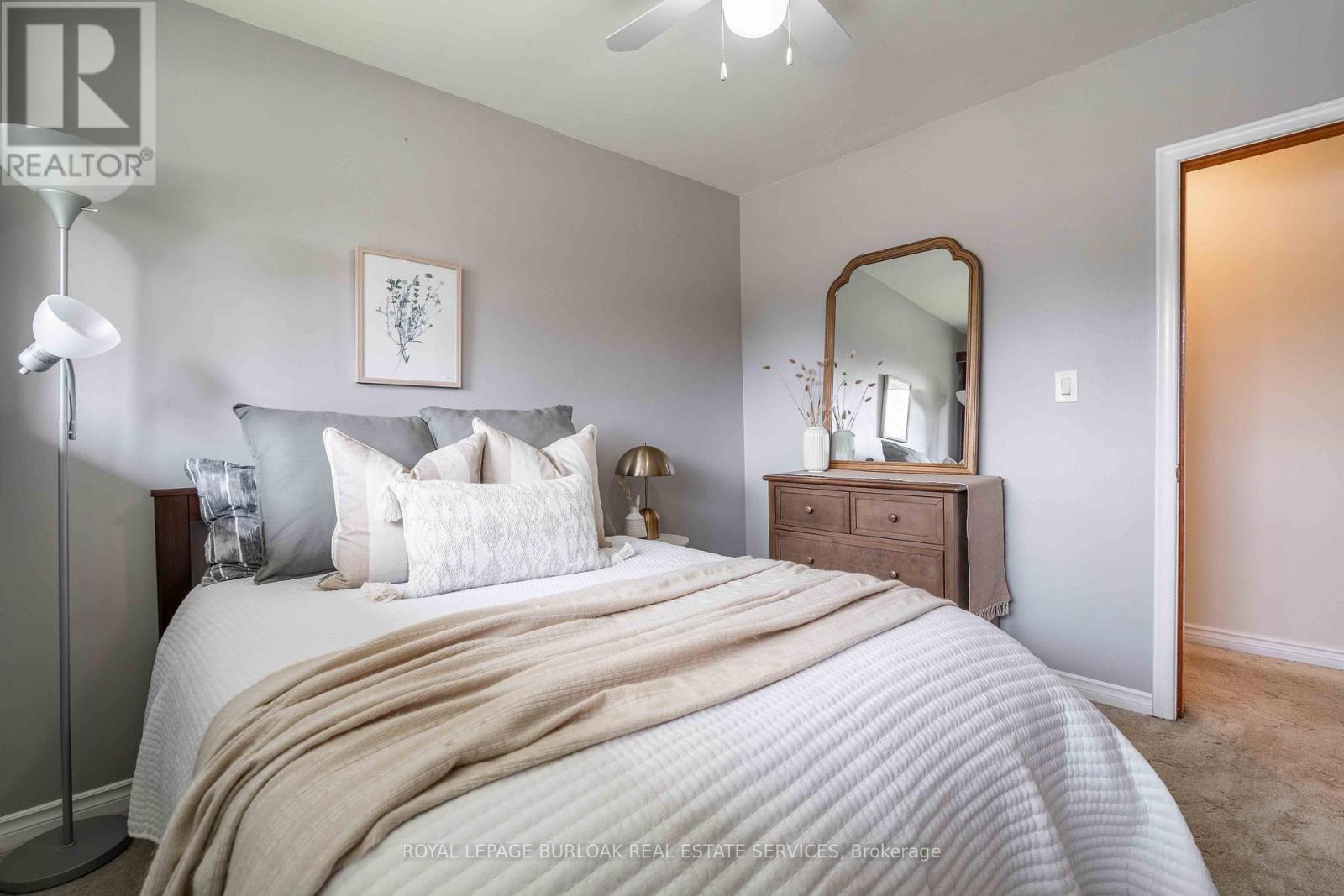 7 Kenwood Crescent, Hamilton, Ontario  L8T 1W3 - Photo 16 - X12671302