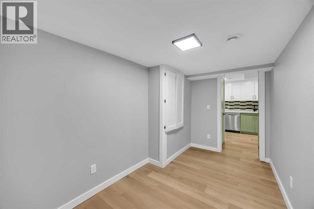 122 Hawkstone Drive Nw, Calgary, Alberta  T3G 3L7 - Photo 44 - A2277605