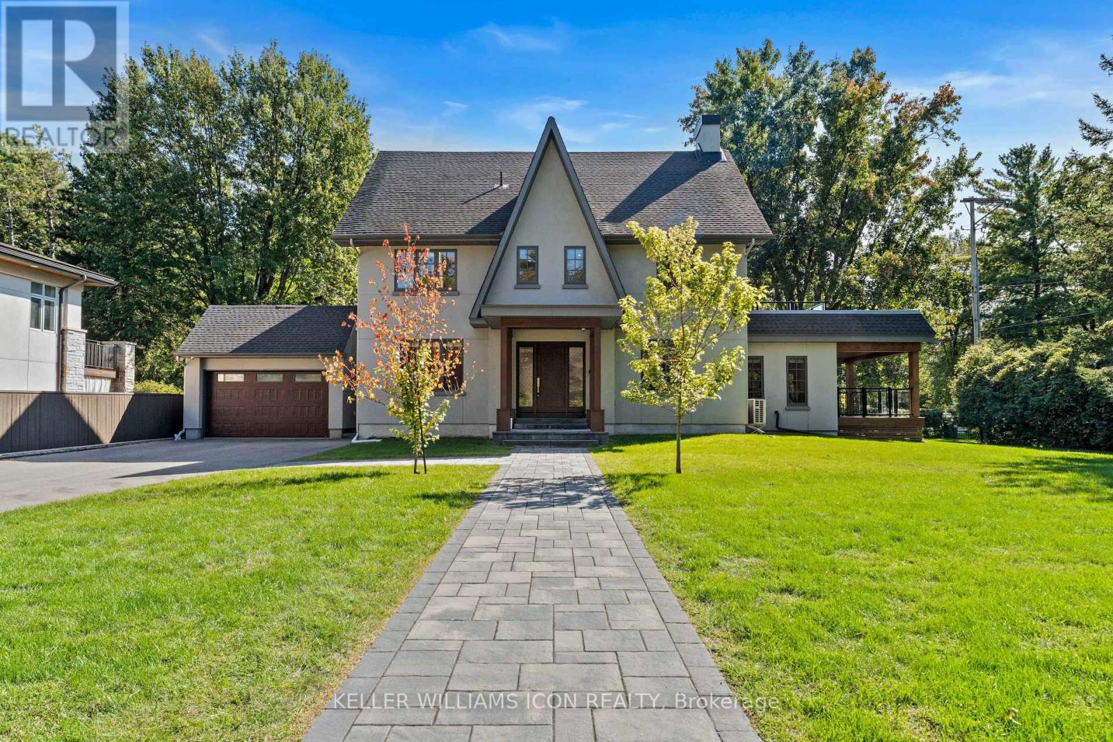 320 Hillcrest Road, Ottawa, Ontario  K1M 0J6 - Photo 1 - X12669914