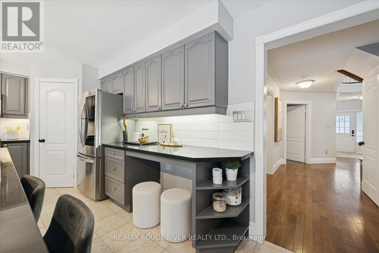 117 Carnwith Drive E, Whitby, Ontario L1M 1K1 - Photo 16 - E12671556