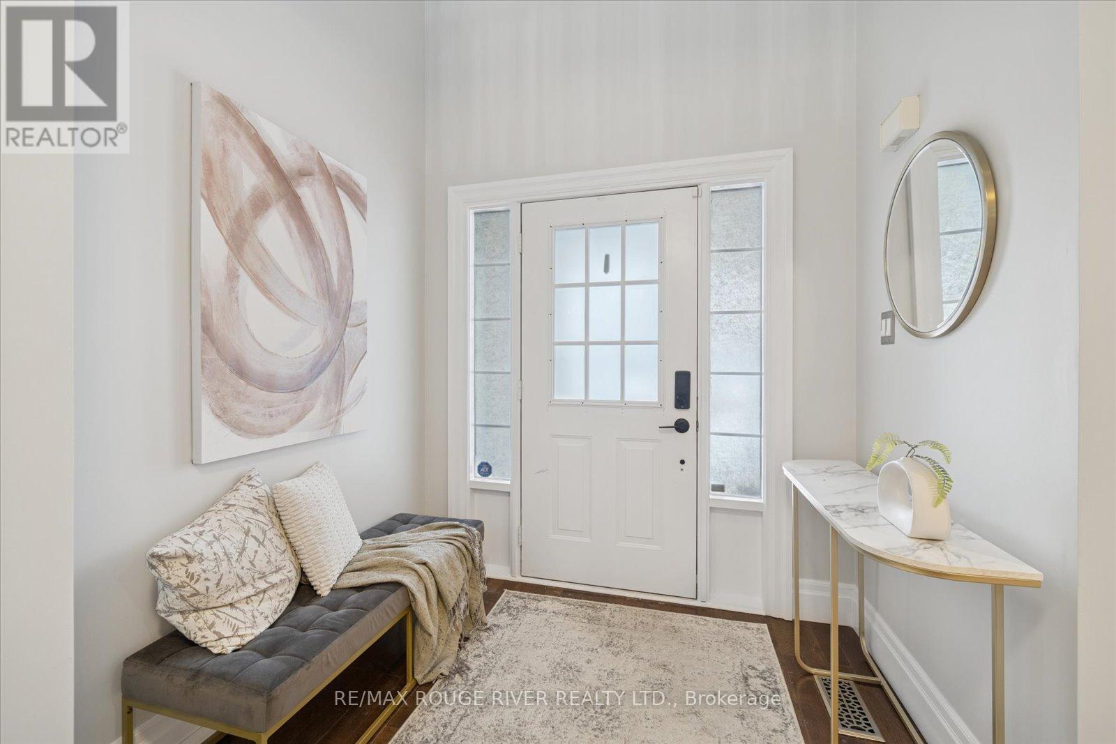 117 Carnwith Drive E, Whitby, Ontario L1M 1K1 - Photo 3 - E12671556