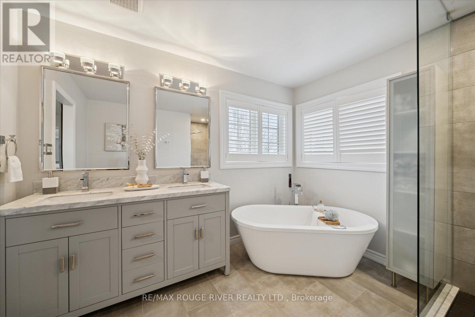 117 Carnwith Drive E, Whitby, Ontario L1M 1K1 - Photo 39 - E12671556