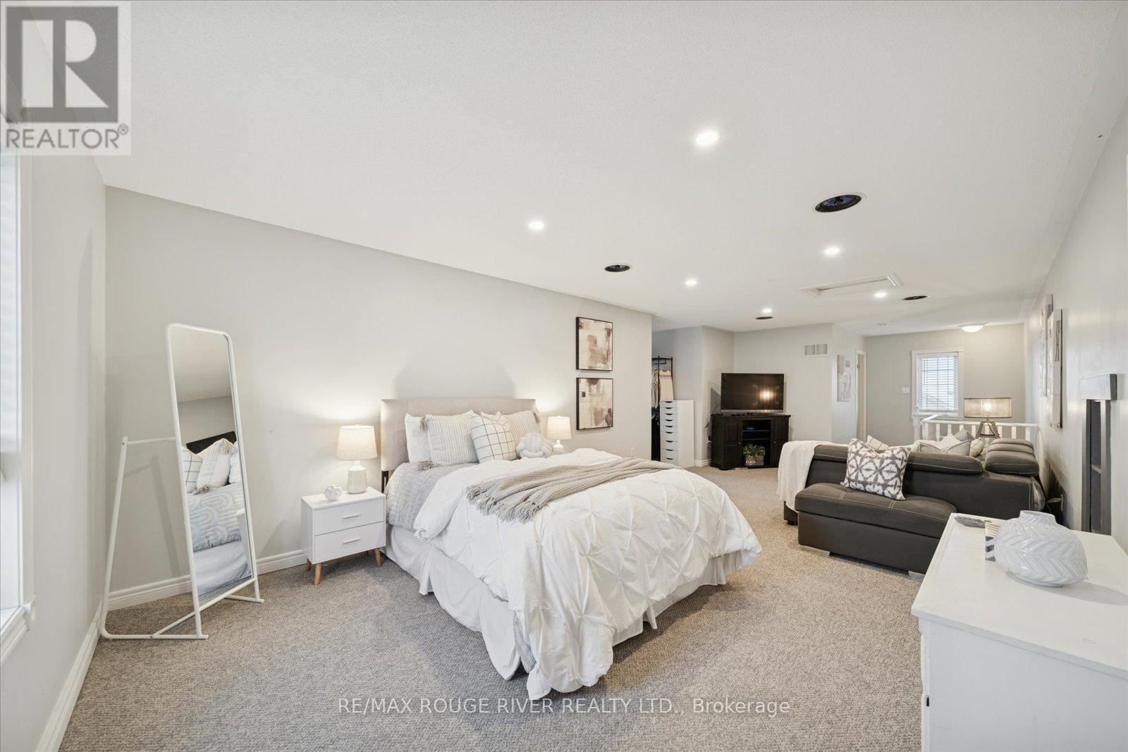 117 Carnwith Drive E, Whitby, Ontario L1M 1K1 - Photo 42 - E12671556