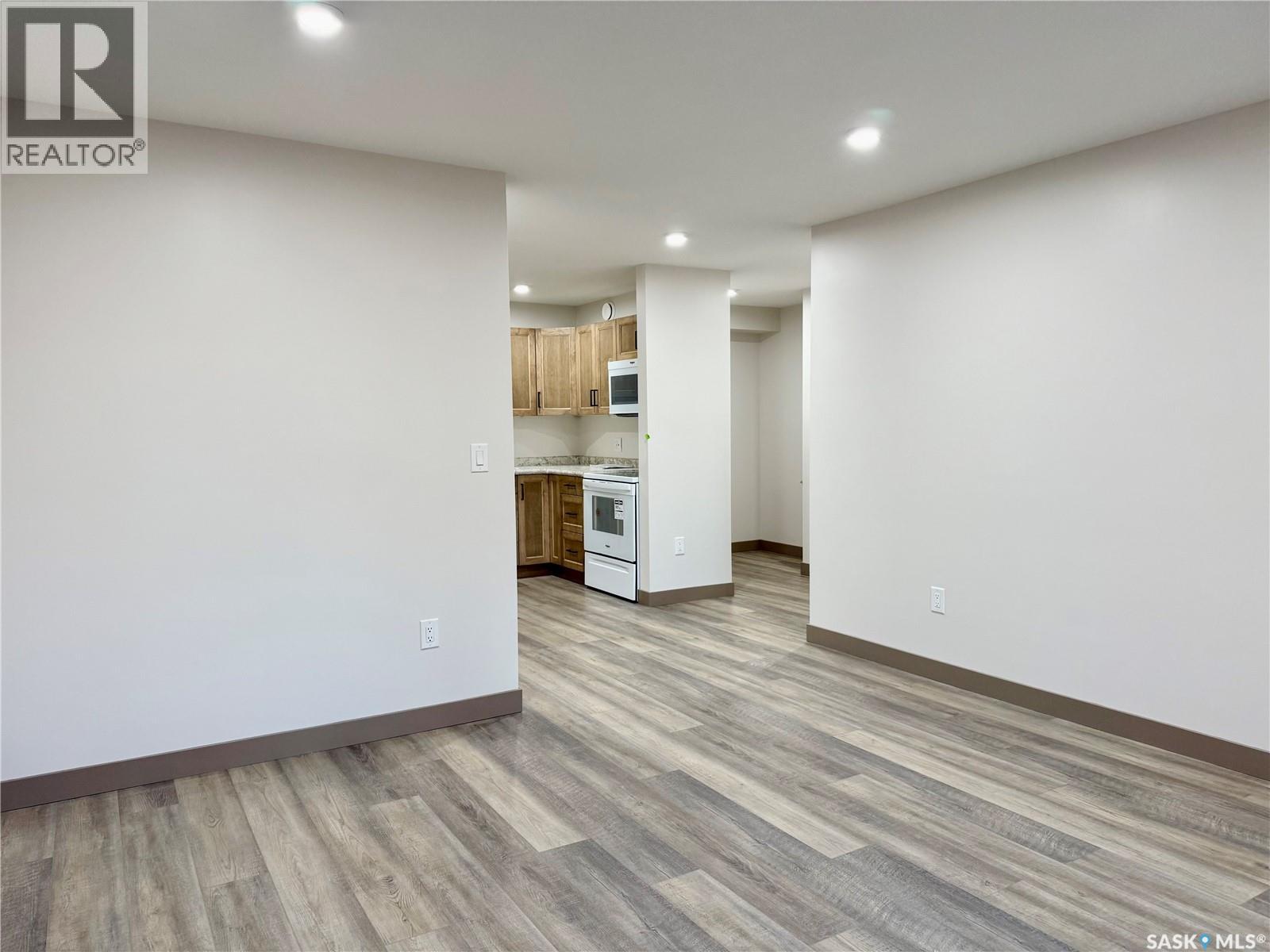 304 607 10th Street, Humboldt, Saskatchewan  S0K 2A0 - Photo 14 - SK007357