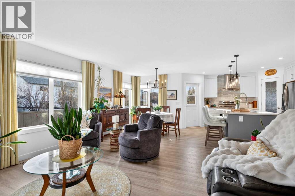 734 Woodside Bay Nw, Airdrie, Alberta  T4B 2W2 - Photo 17 - A2277101