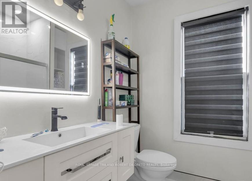 8 Bruce Street, London South (South F), Ontario  N6C 1G4 - Photo 7 - X12671530