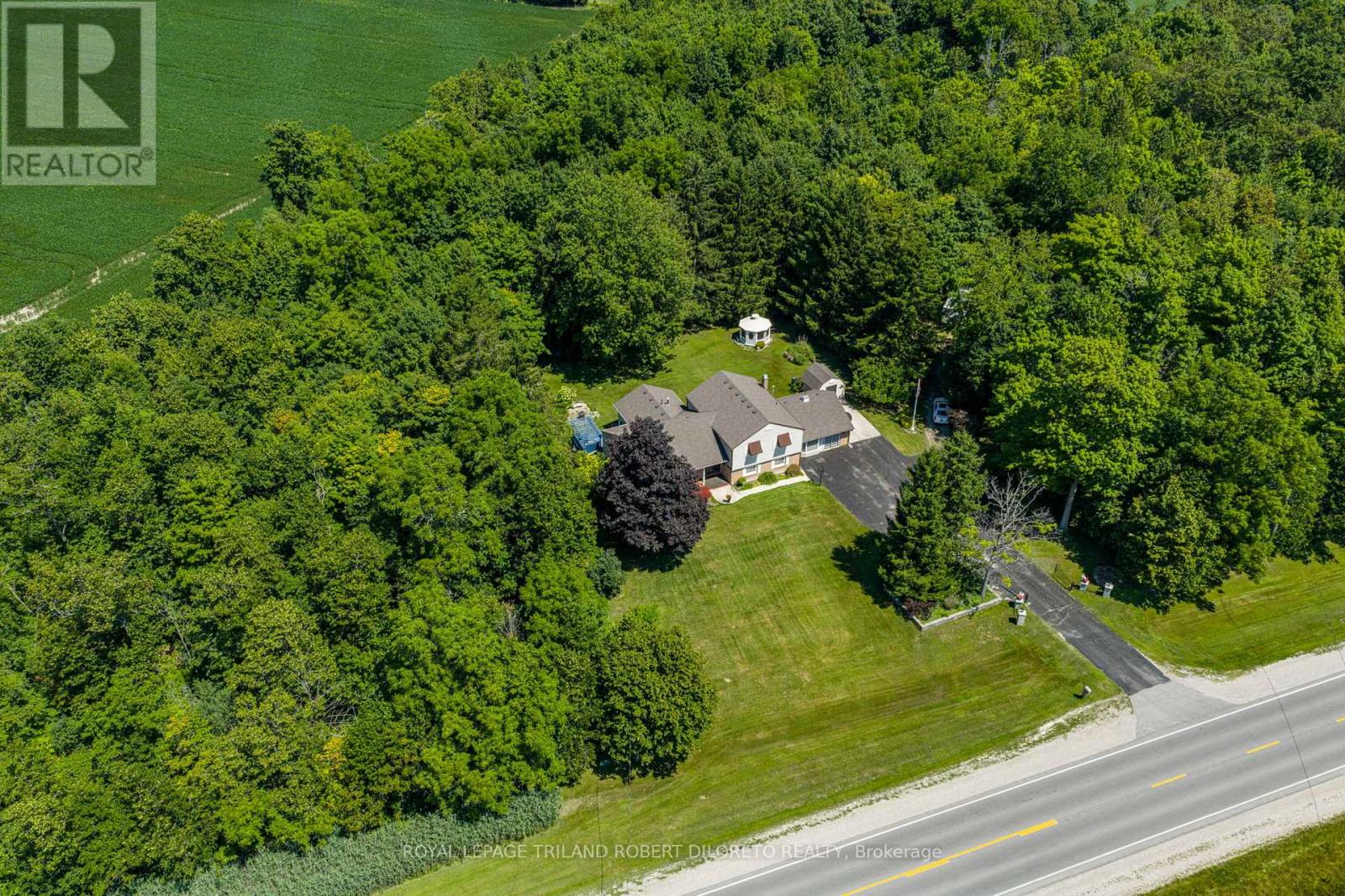 6186 Egremont Drive, Middlesex Centre, Ontario  N0L 1R0 - Photo 2 - X12671586