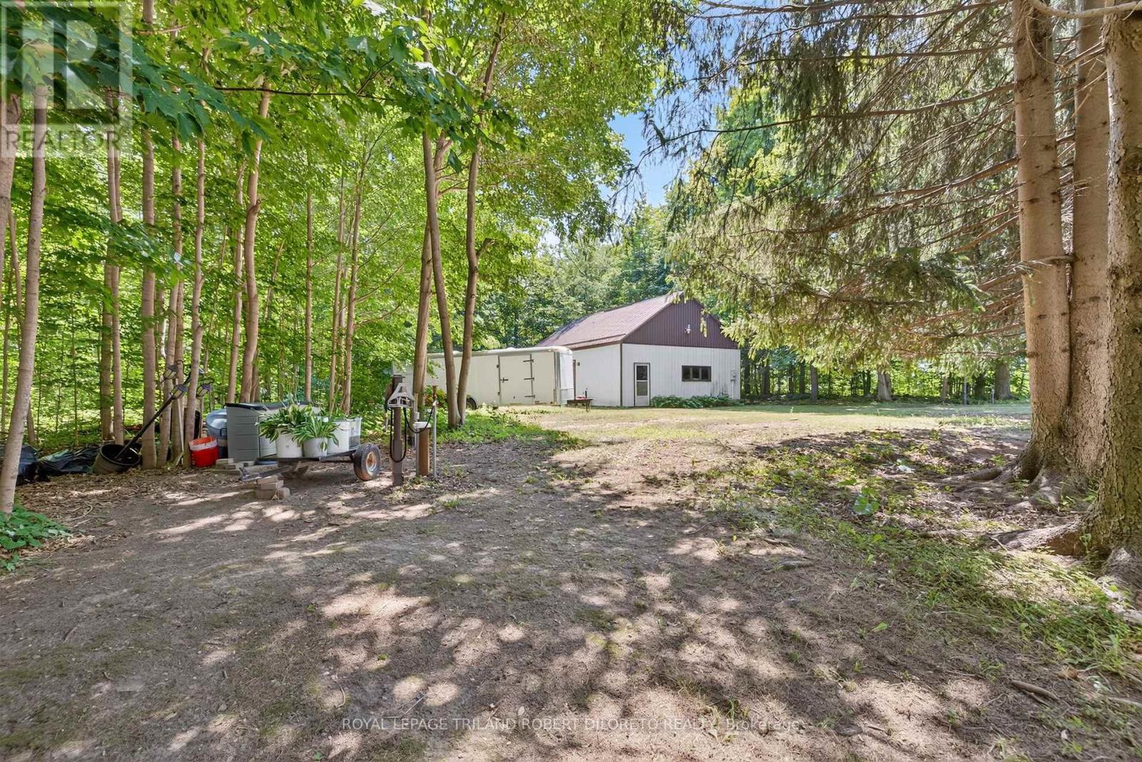 6186 Egremont Drive, Middlesex Centre, Ontario  N0L 1R0 - Photo 7 - X12671586