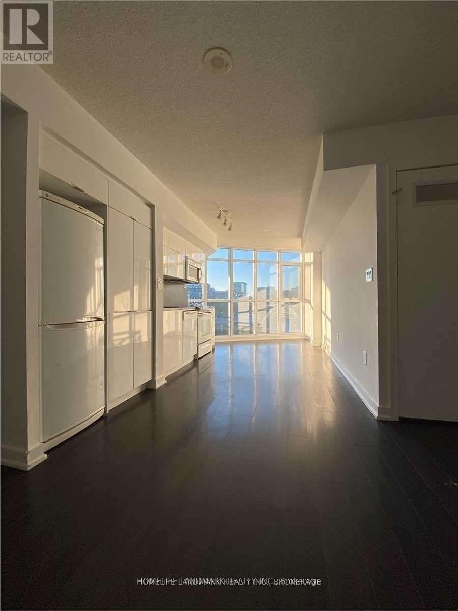 622 - 21 Iceboat Terrace, Toronto, Ontario  M5V 4B2 - Photo 5 - C12668718