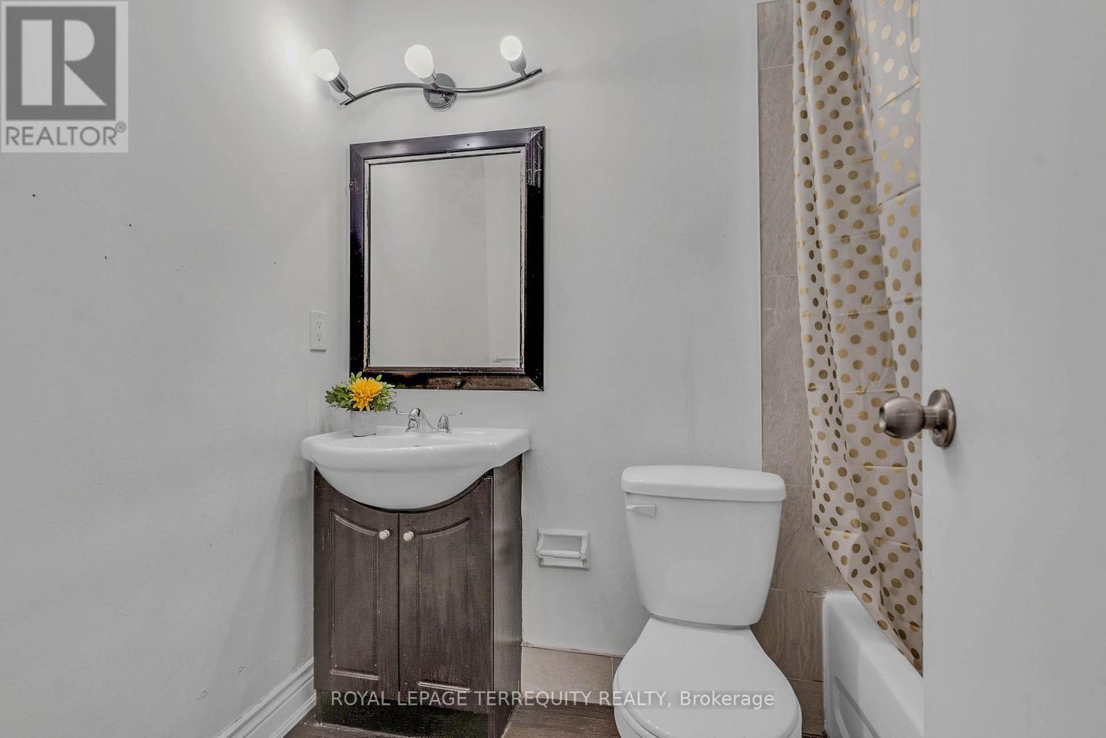 224 - 10 Eddystone Avenue, Toronto, Ontario  M3N 2T2 - Photo 17 - W12666364