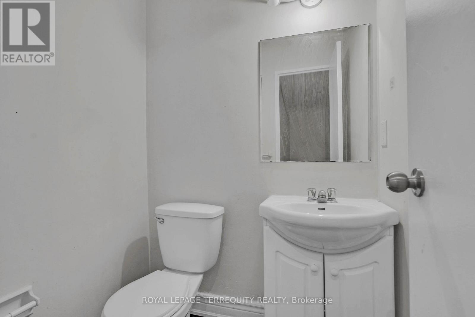 224 - 10 Eddystone Avenue, Toronto, Ontario  M3N 2T2 - Photo 21 - W12666364