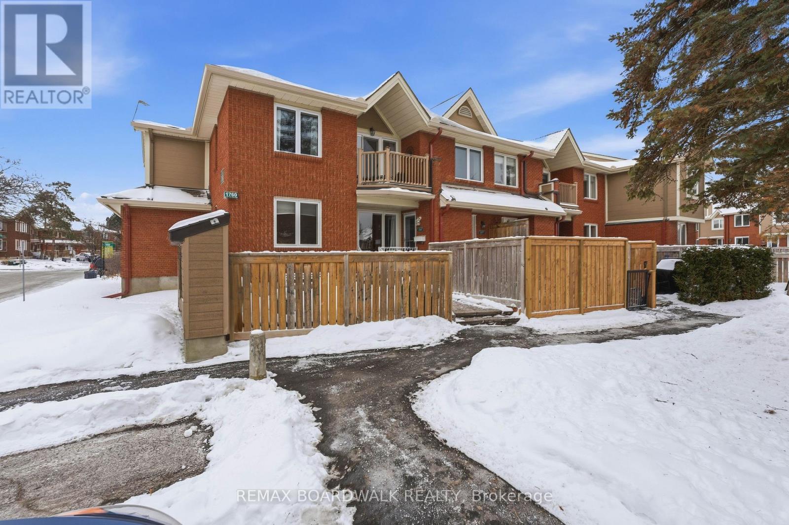 106 - 1760 Cabaret Lane, Ottawa, Ontario  K4A 2H1 - Photo 2 - X12671598