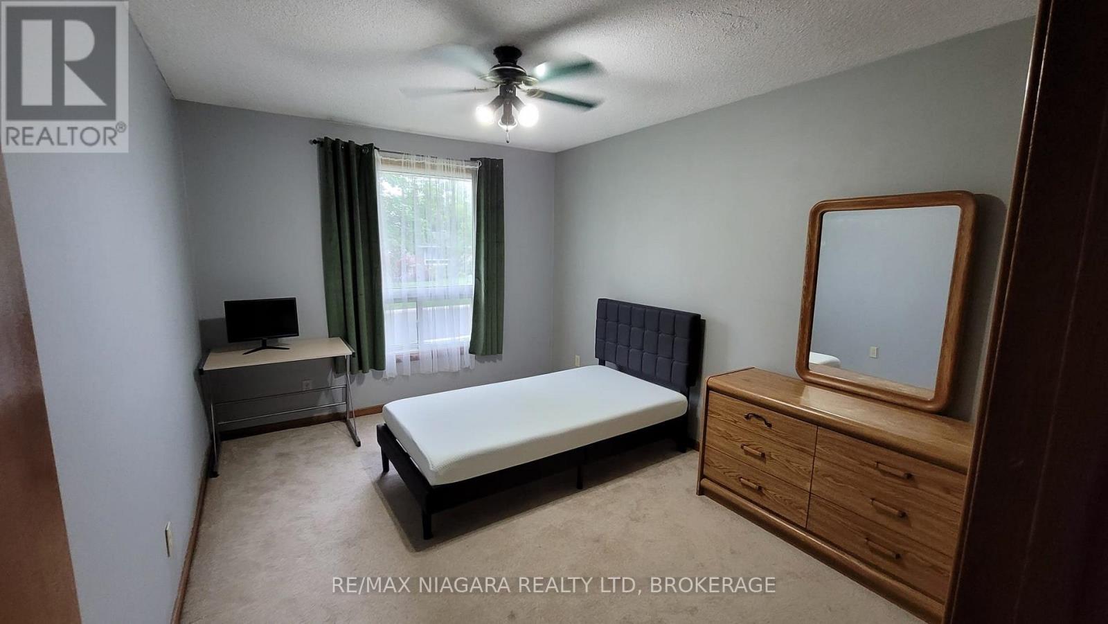 46 Macoomb Drive, Welland (N. Welland), Ontario  L3C 5T9 - Photo 35 - X12666094