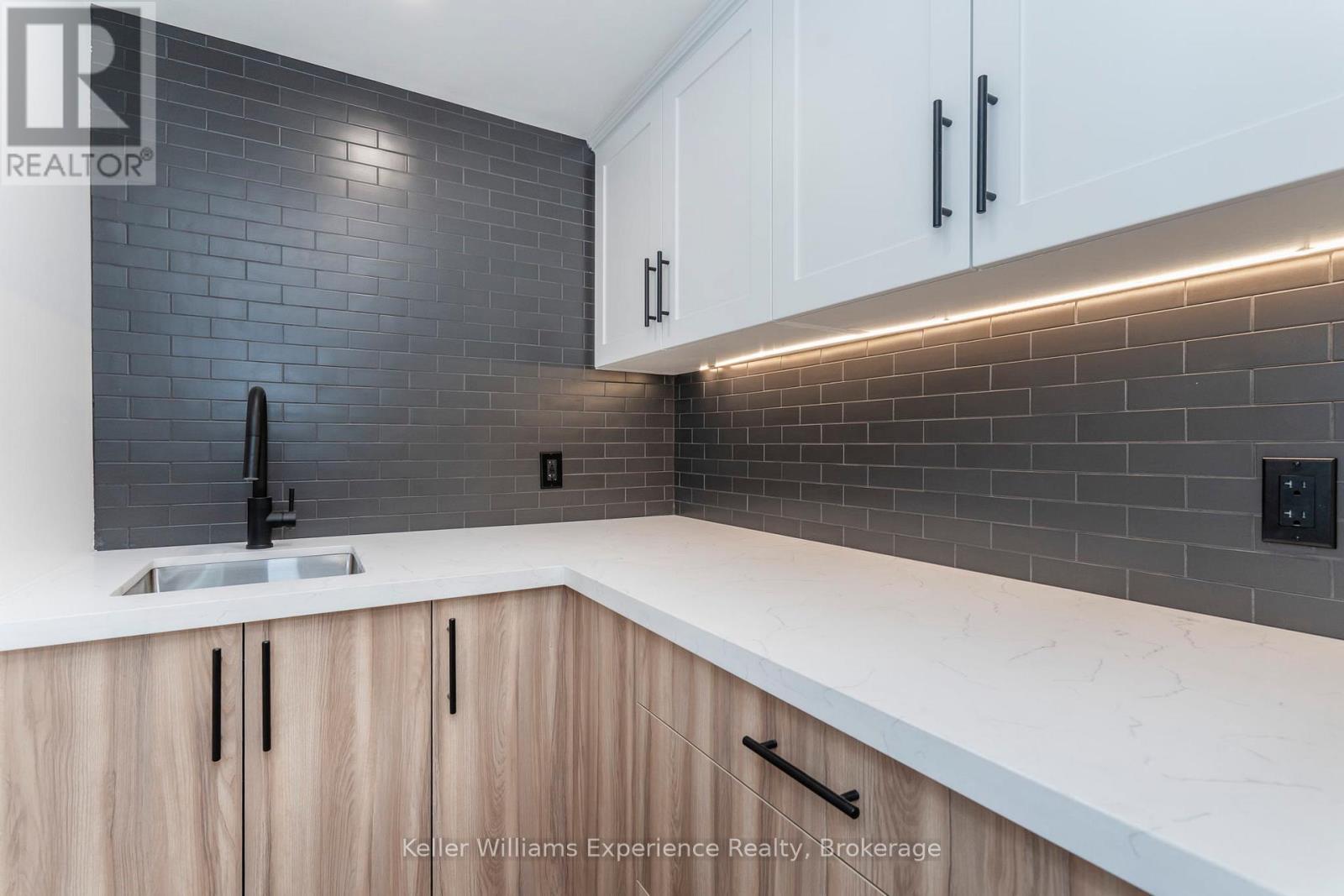 3355 Muskoka Street, Severn (Washago), Ontario  L0K 2B0 - Photo 15 - S12671532