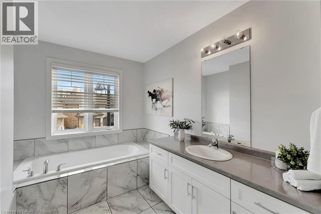 98 Shoreview Place Unit# 18, Stoney Creek, Ontario  L8E 0J4 - Photo 20 - 40776779