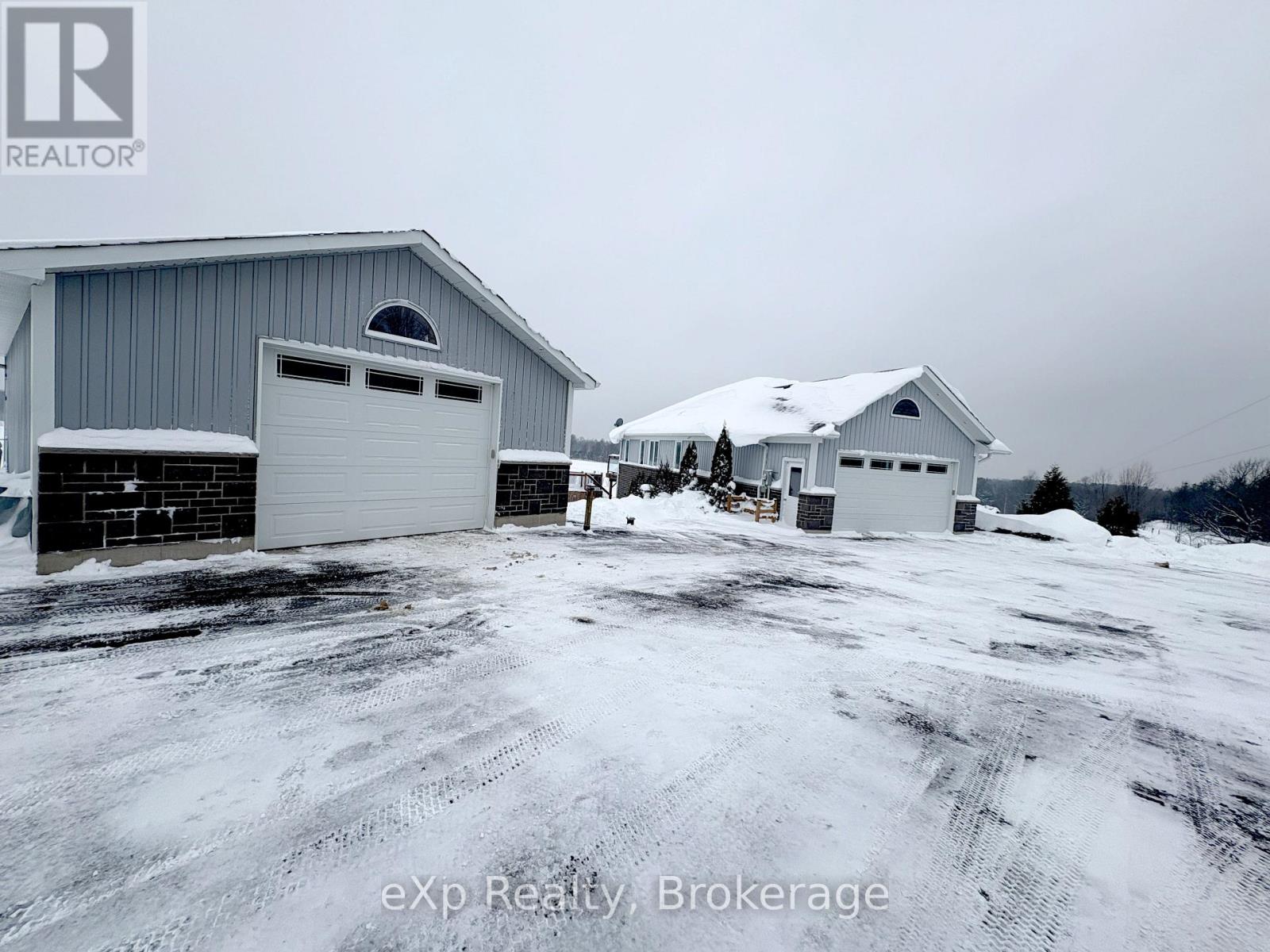 343850 North Line, West Grey, Ontario  N0C 1K0 - Photo 3 - X12671472