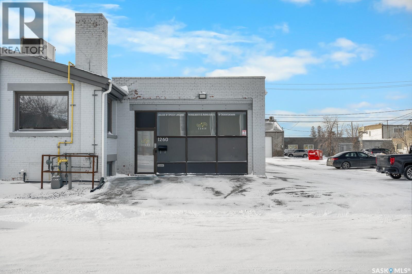 1260 Hamilton Street, Regina, Saskatchewan  S4R 1C2 - Photo 2 - SK025718