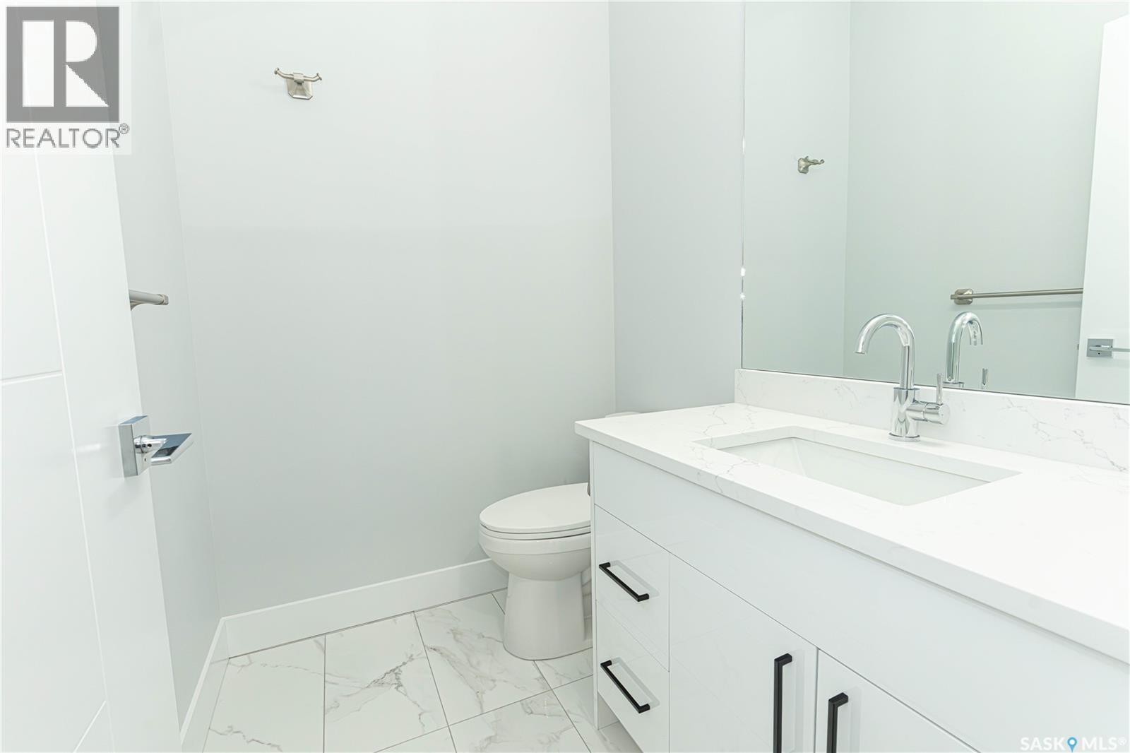 521 Sharma Crescent, Saskatoon, Saskatchewan  S7W 0Z5 - Photo 4 - SK025770