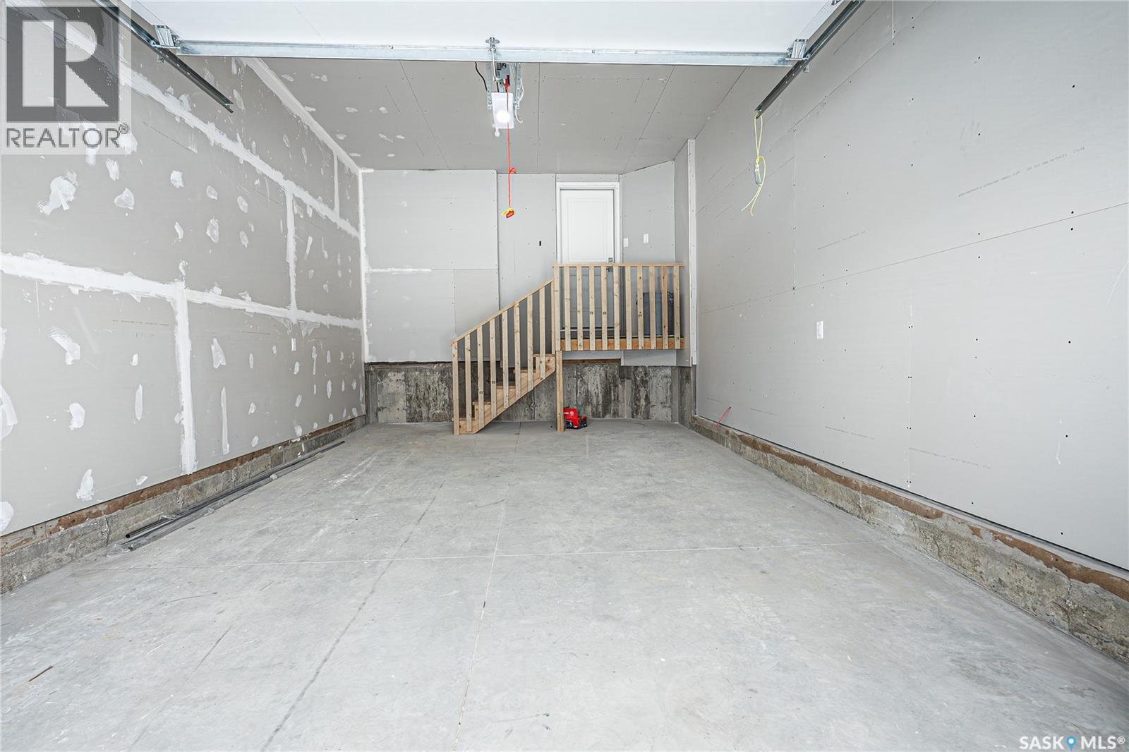 521 Sharma Crescent, Saskatoon, Saskatchewan  S7W 0Z5 - Photo 34 - SK025770