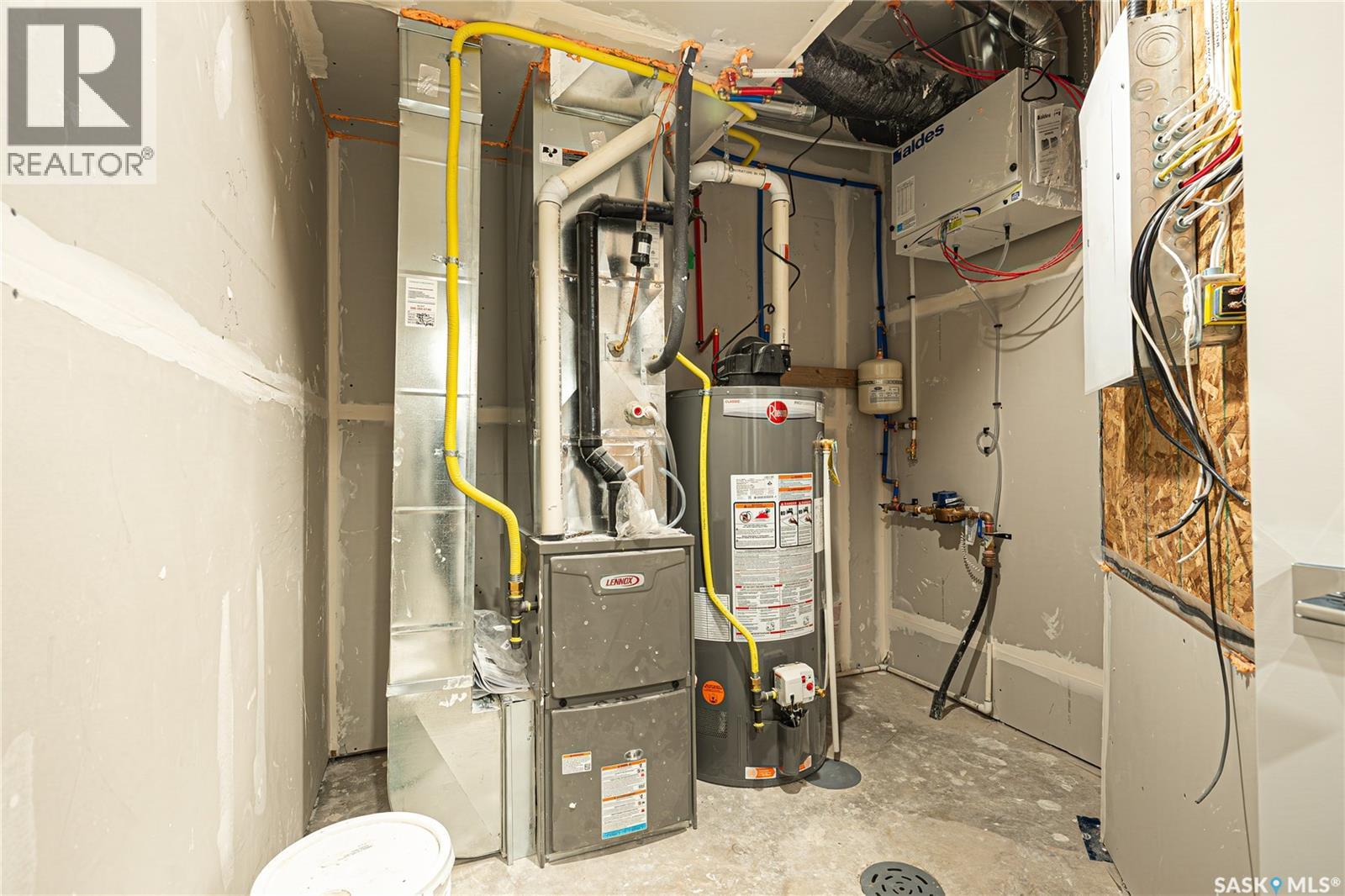 521 Sharma Crescent, Saskatoon, Saskatchewan  S7W 0Z5 - Photo 33 - SK025770