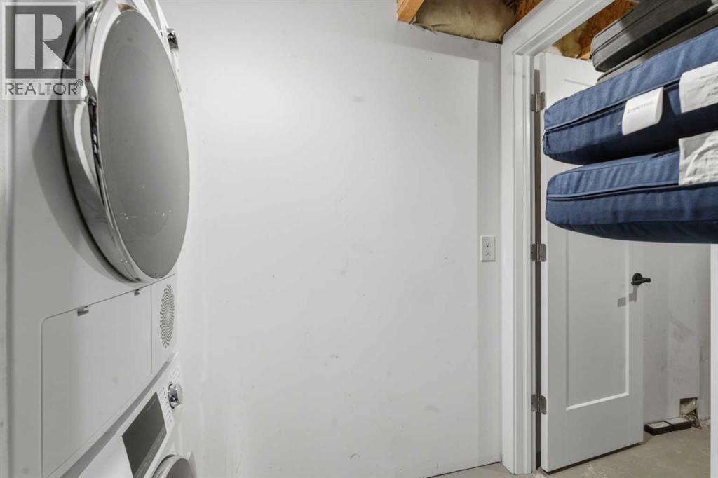 146 Springbluff Heights Sw, Calgary, Alberta  T3H 5B7 - Photo 37 - A2266282