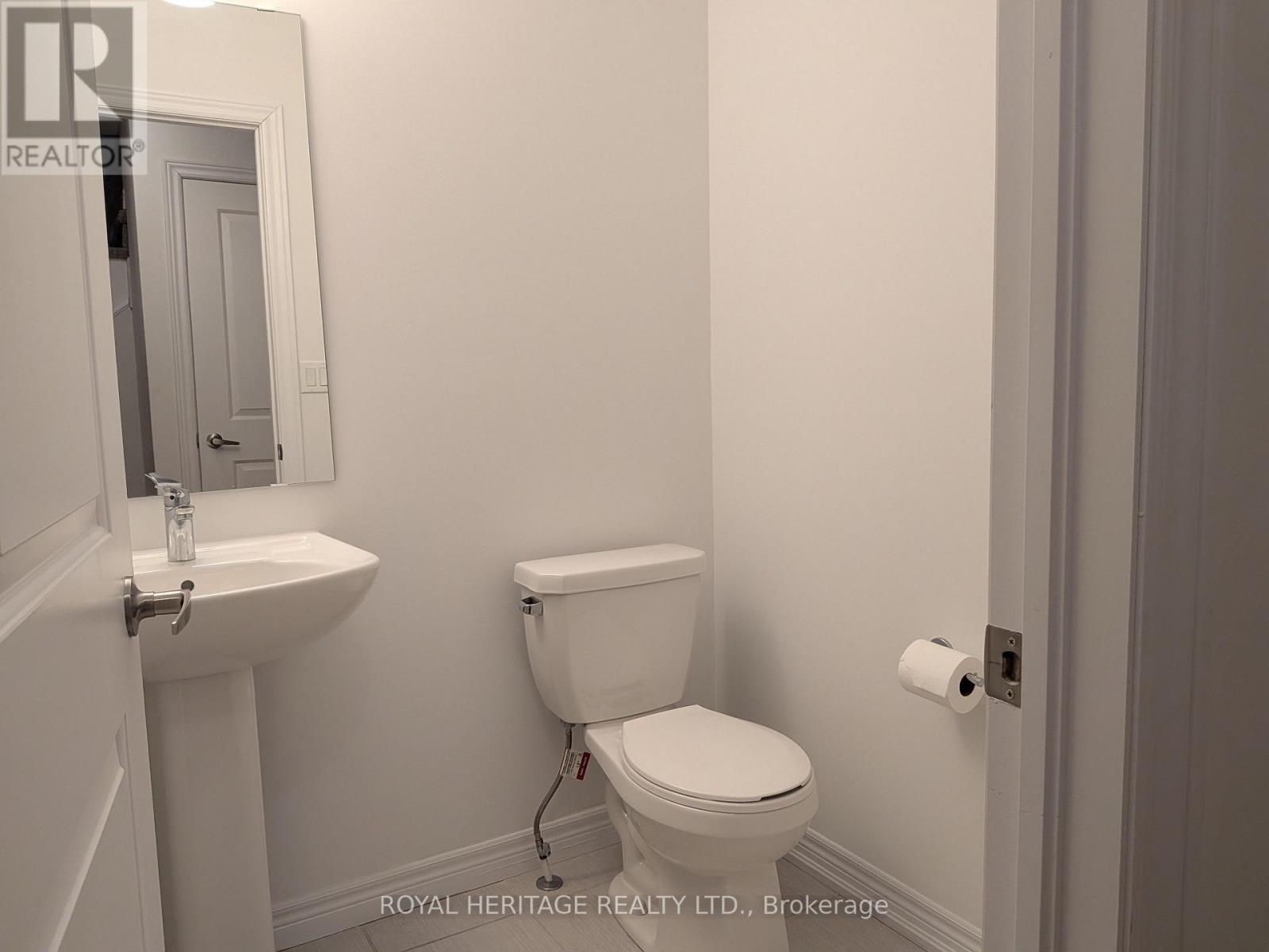 1099 Lockie Drive, Oshawa, Ontario  L1H 7K5 - Photo 10 - E12671370