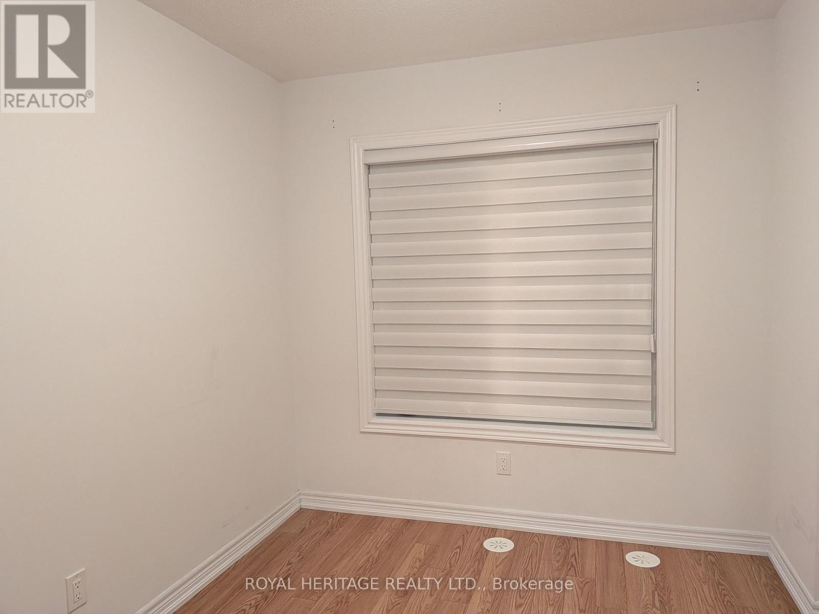 1099 Lockie Drive, Oshawa, Ontario  L1H 7K5 - Photo 13 - E12671370