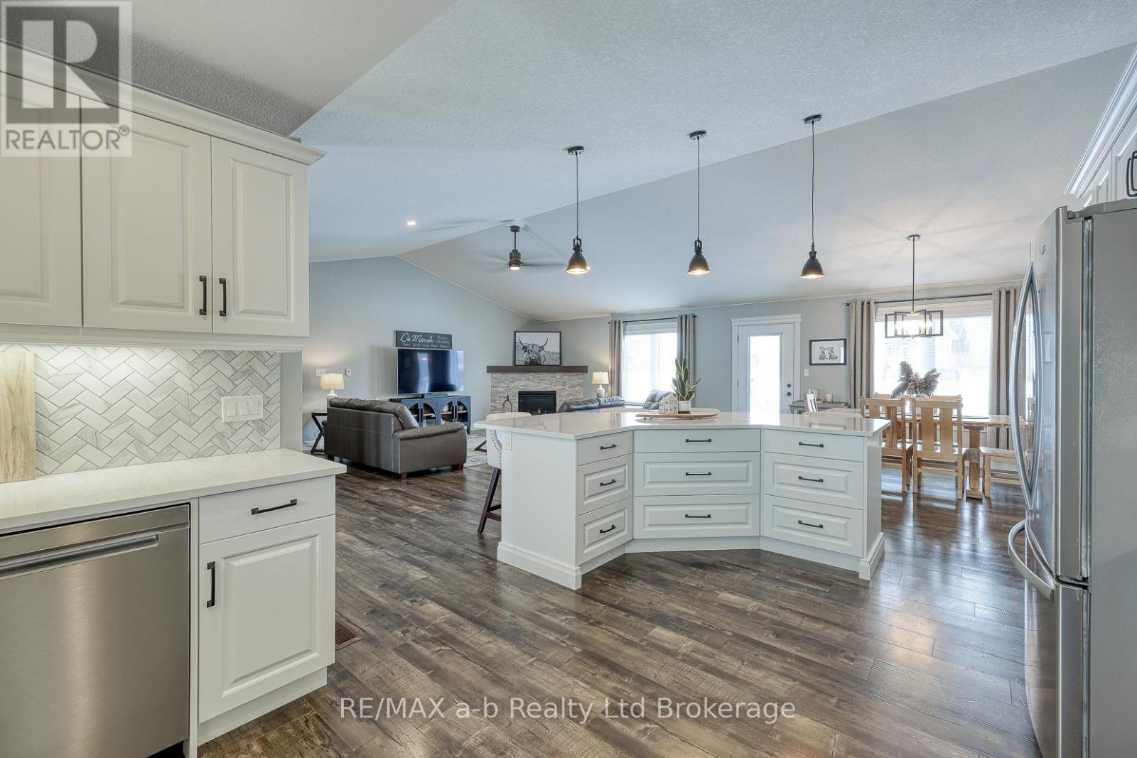 49286 Ashland Avenue, Malahide, Ontario  N0L 2J0 - Photo 15 - X12671550