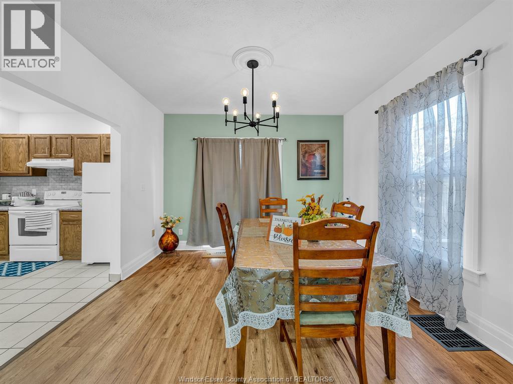 894 Dougall, Windsor, Ontario  N9A 4R1 - Photo 22 - 26000437