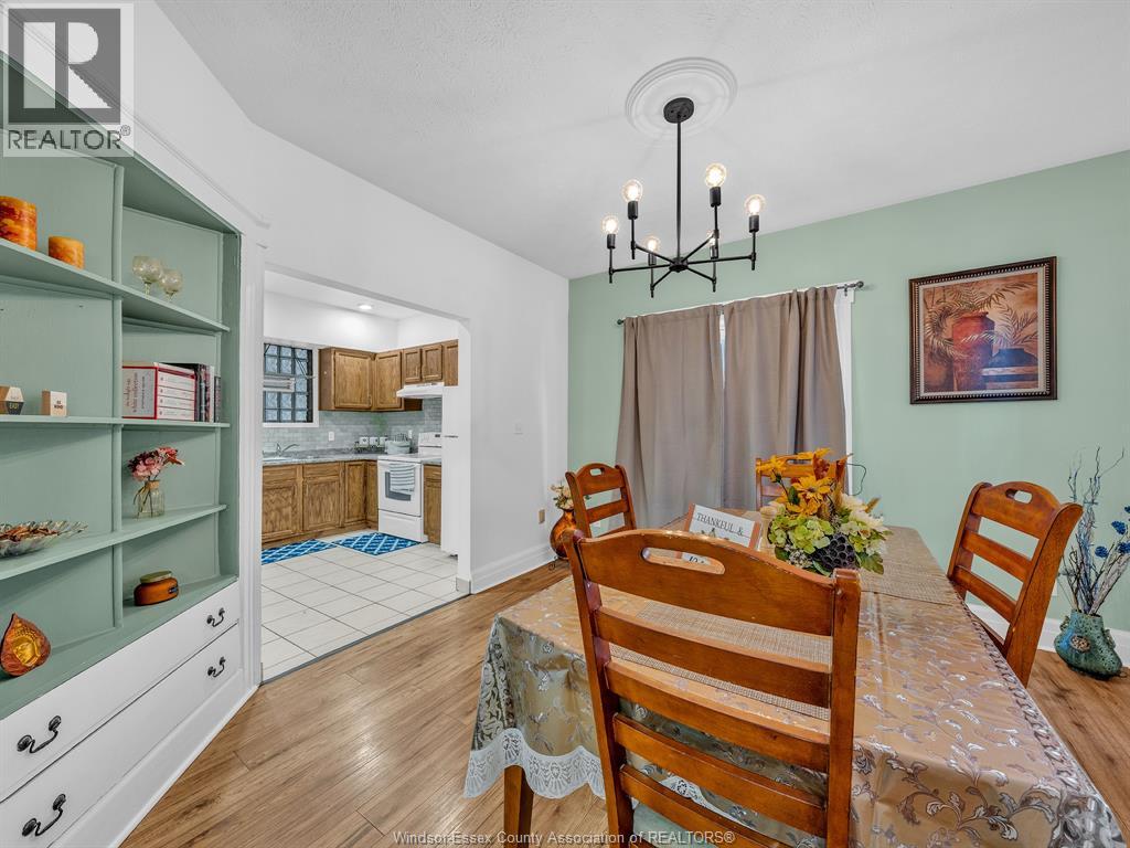 894 Dougall, Windsor, Ontario  N9A 4R1 - Photo 23 - 26000437