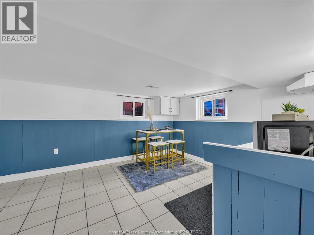894 Dougall, Windsor, Ontario  N9A 4R1 - Photo 32 - 26000437