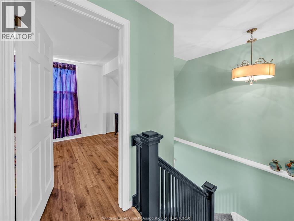 894 Dougall, Windsor, Ontario  N9A 4R1 - Photo 38 - 26000437