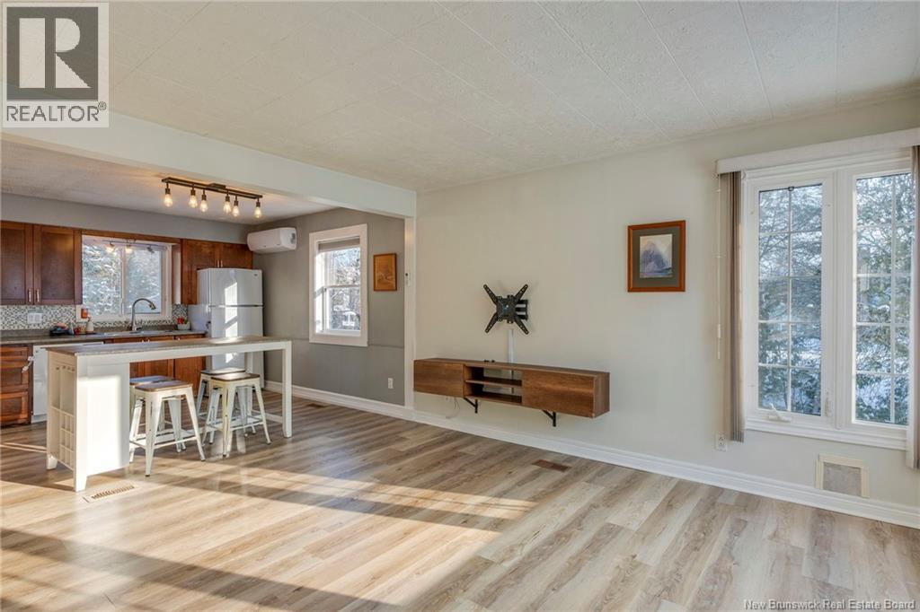 20 Murray Street, Grand Bay-Westfield, New Brunswick  E5K 1C8 - Photo 2 - NB131580