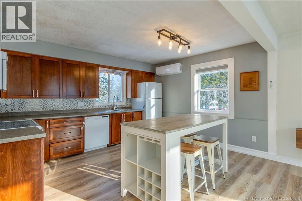 20 Murray Street, Grand Bay-Westfield, New Brunswick  E5K 1C8 - Photo 3 - NB131580