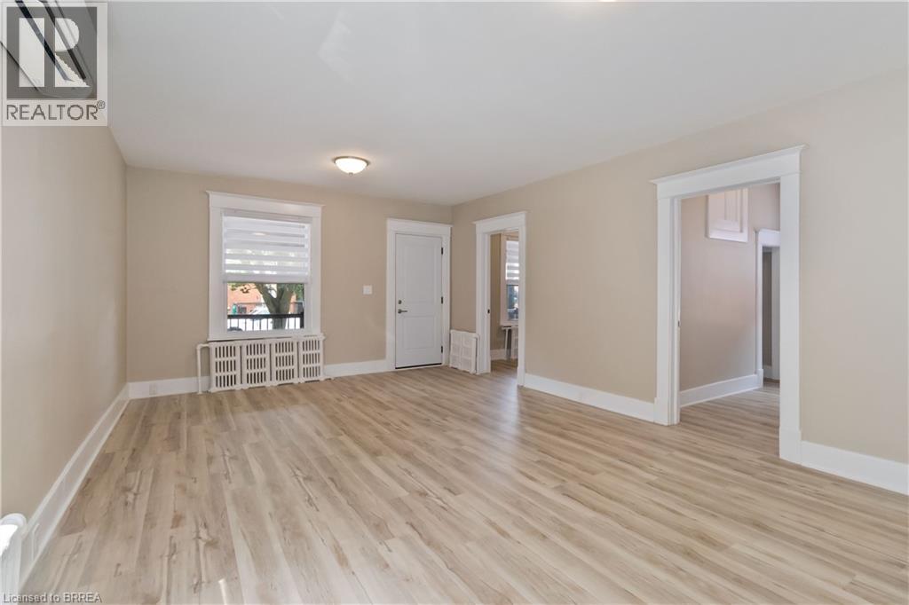 179 Grey Street, Brantford, Ontario  N3S 4W4 - Photo 5 - 40758384